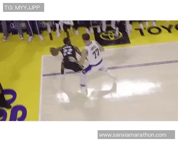 湖人对决马刺的精彩较量揭示NBA赛季新动态与球员表现分析